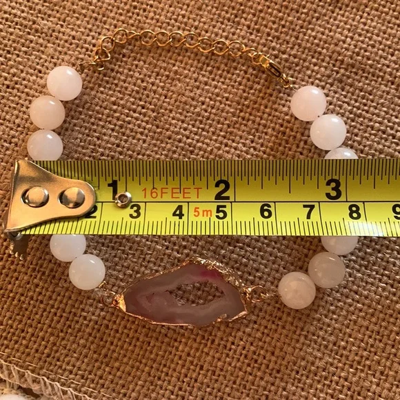 ♥️$5/20♥️ 🇨🇦Quartz Bracelet - Picture 6 of 6